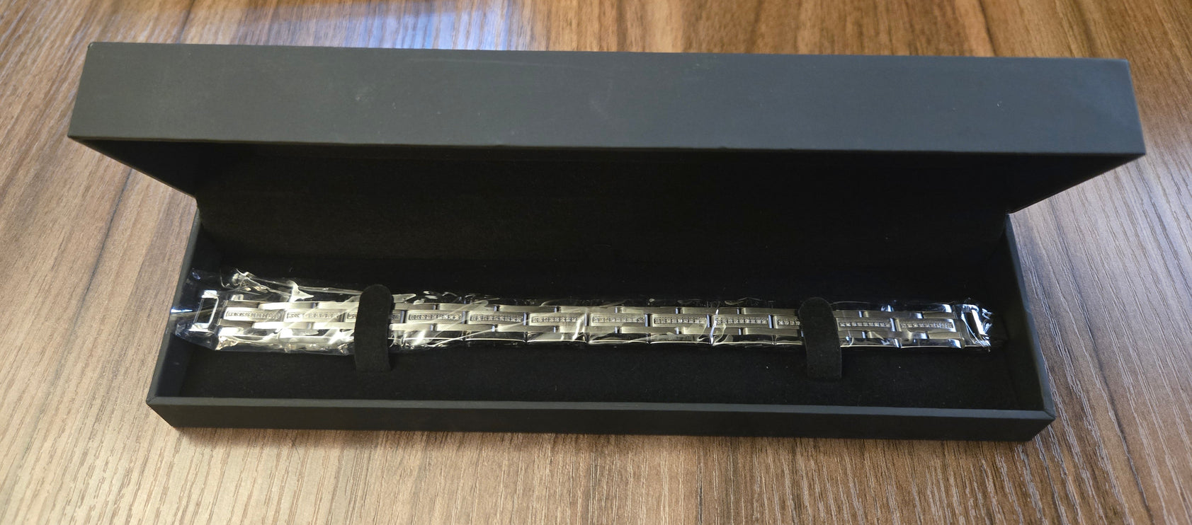Men's 3/8 ct. t.w. Diamond Brick Pattern Multi-Row Link Bracelet in Stainless St (New)