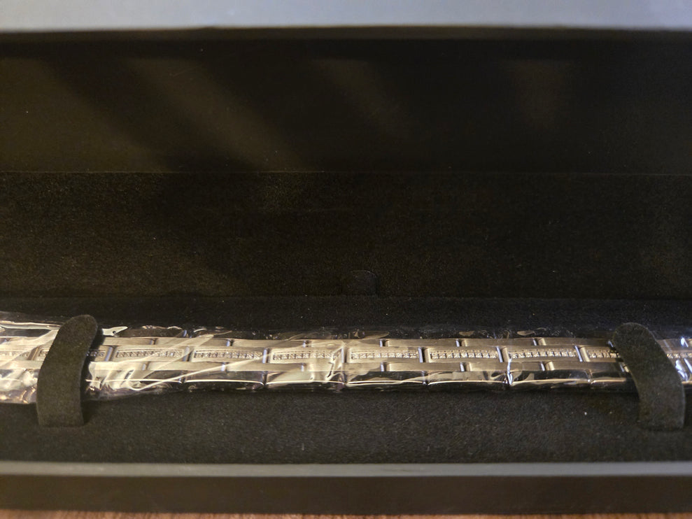 Men's 3/8 ct. t.w. Diamond Brick Pattern Multi-Row Link Bracelet in Stainless St (New)