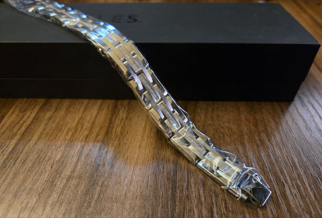 Men's 3/8 ct. t.w. Diamond Brick Pattern Multi-Row Link Bracelet in Stainless St (New)