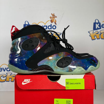 Nike galaxy zoom rookie top