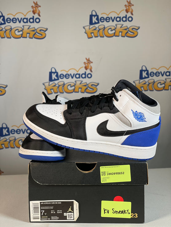 Jordan 1 Mid SE White Black Royal (GS) 7y