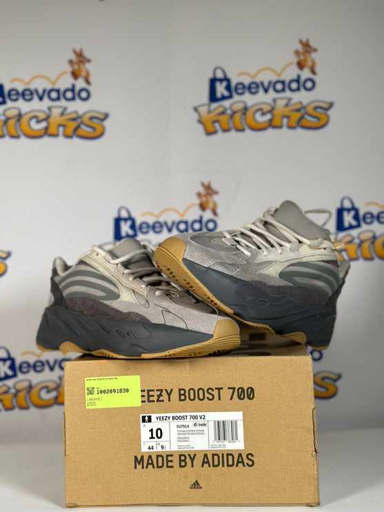 adidas Yeezy Boost 700 V2 Tephra 10m