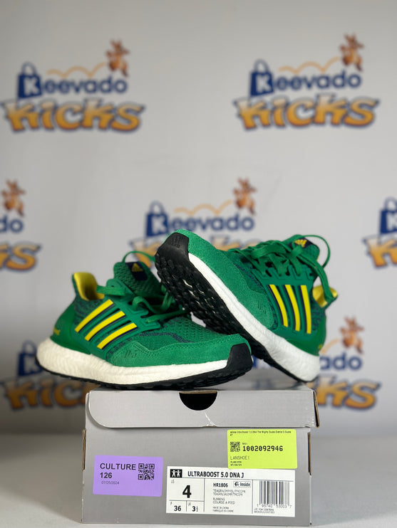 adidas Ultra Boost 1.0 DNA The Mighty Ducks District 5 Ducks 4Y